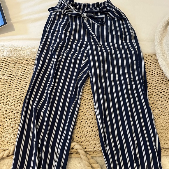 Pacsun matching set! super cute great condition. top and bottom both size small - Picture 2 of 4